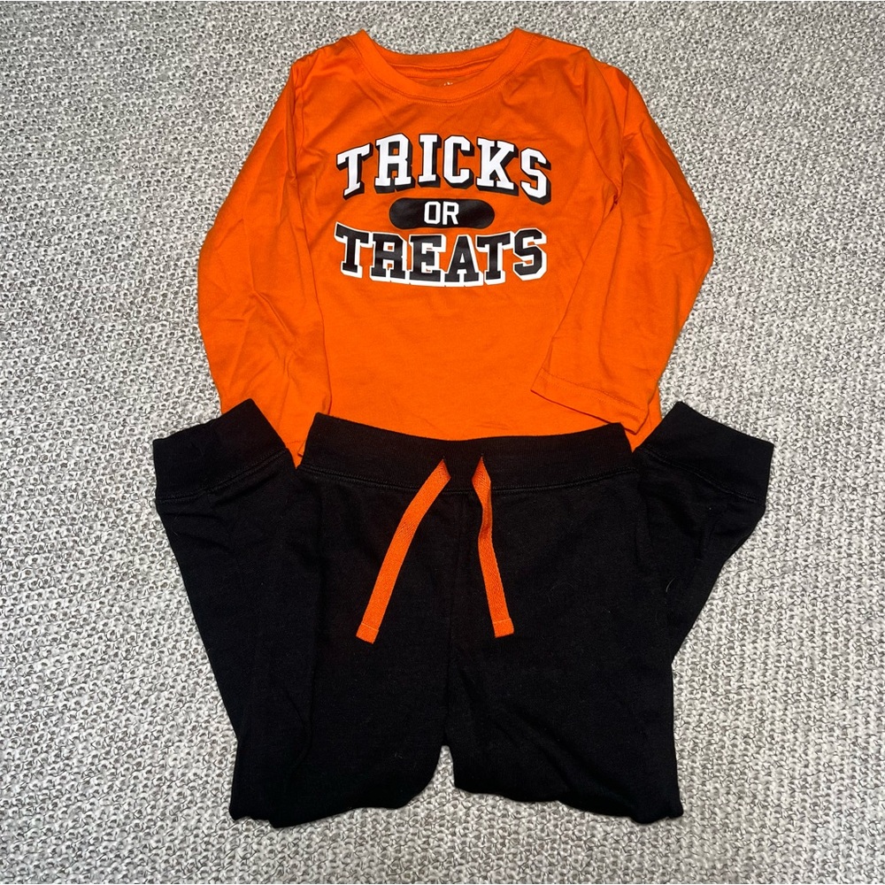 Celebrate Halloween Long Sleeve Outfit